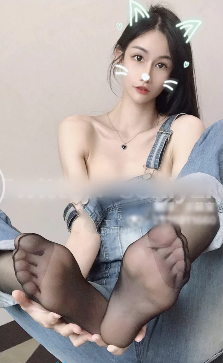 9在线高清免费观看电视剧狂飙！空降直播飞机